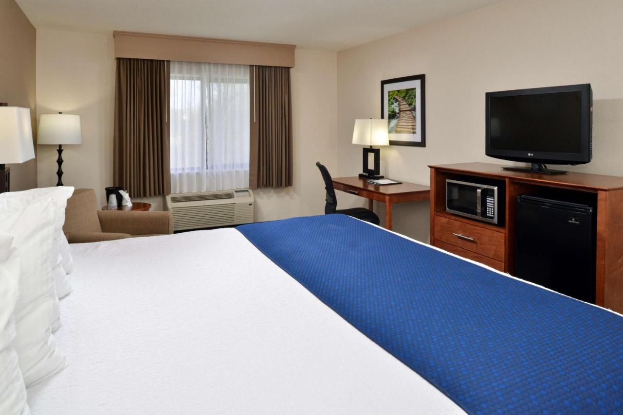 Best Western Big Spring Lodge Neosho Bagian luar foto
