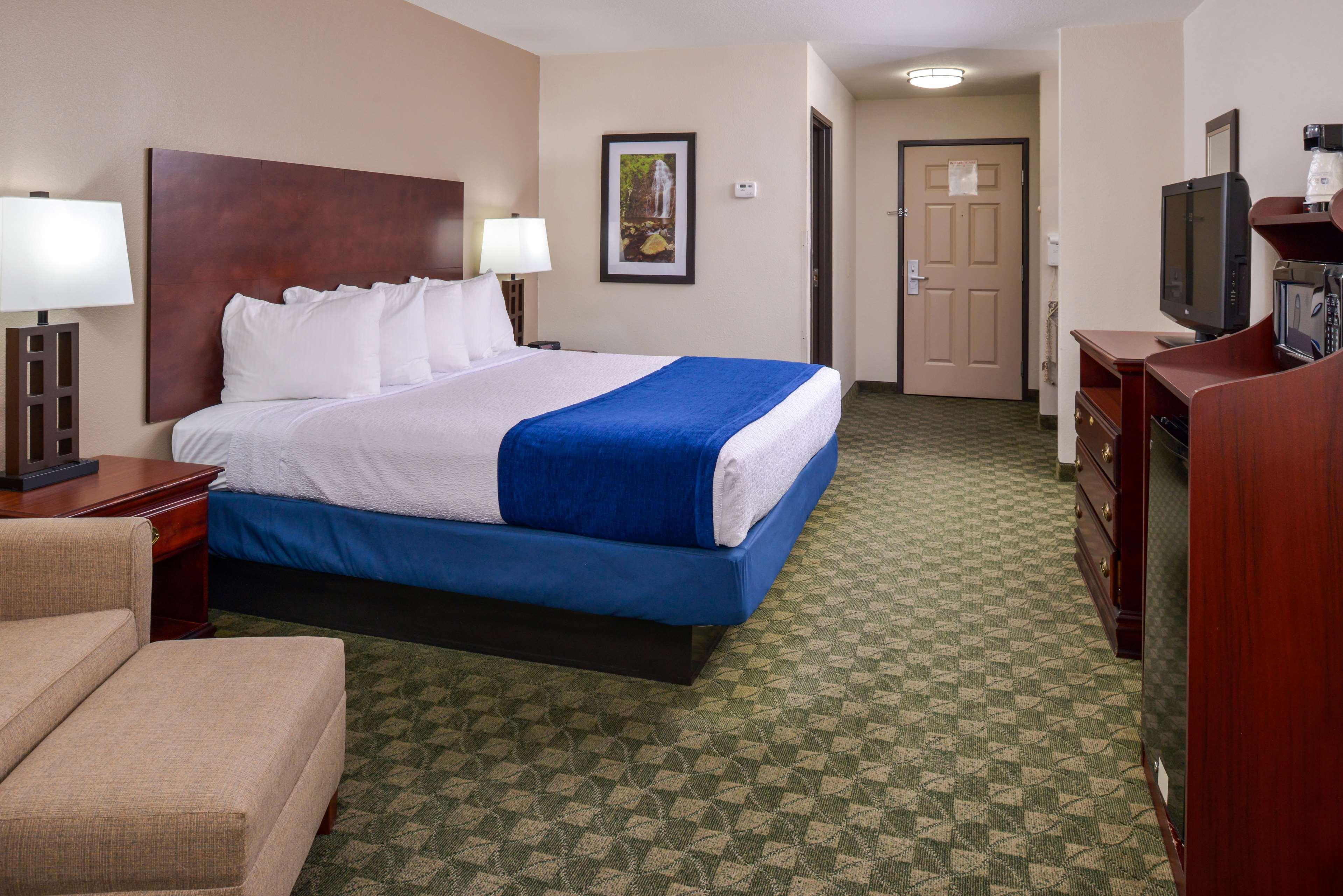Best Western Big Spring Lodge Neosho Bagian luar foto