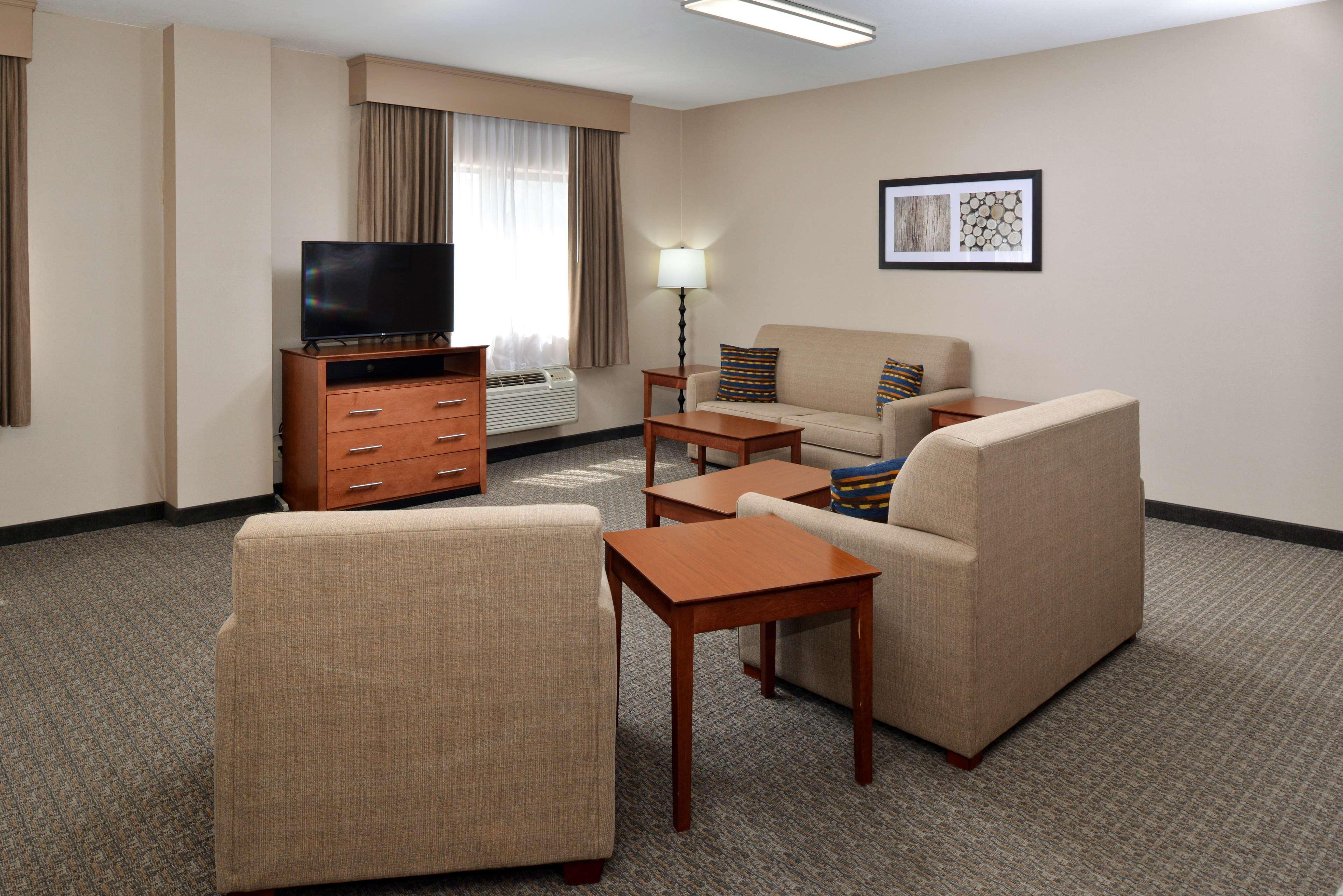 Best Western Big Spring Lodge Neosho Bagian luar foto