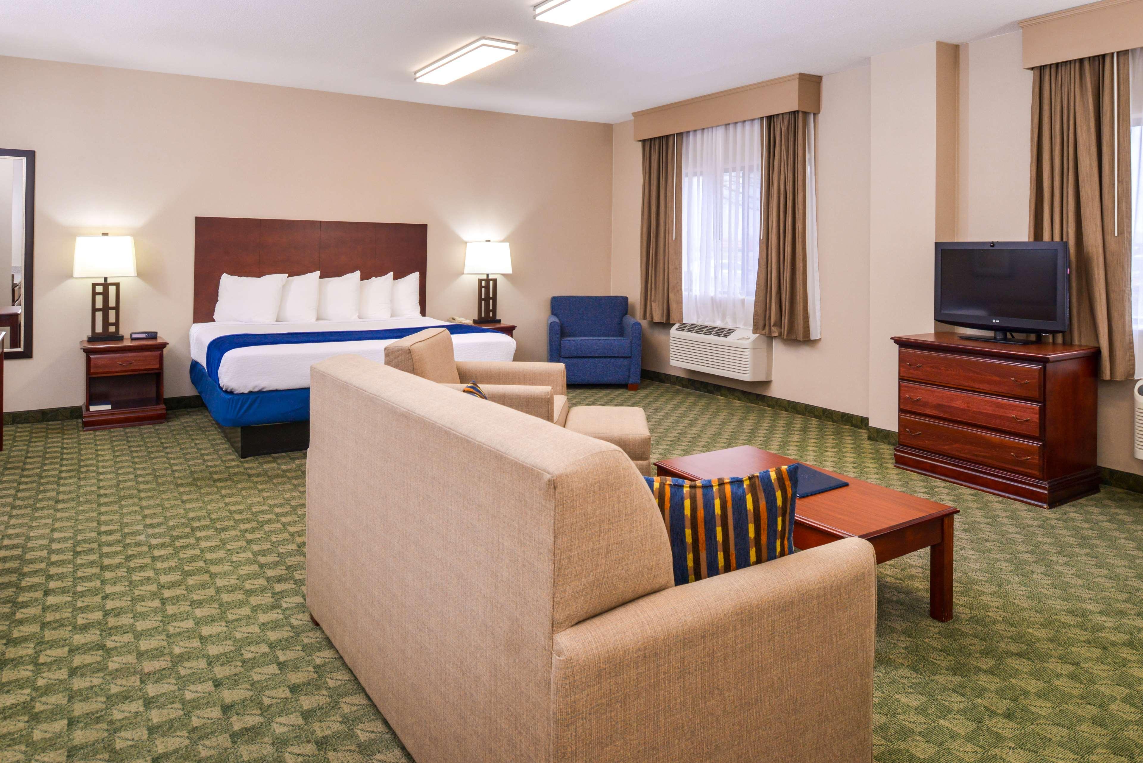 Best Western Big Spring Lodge Neosho Bagian luar foto