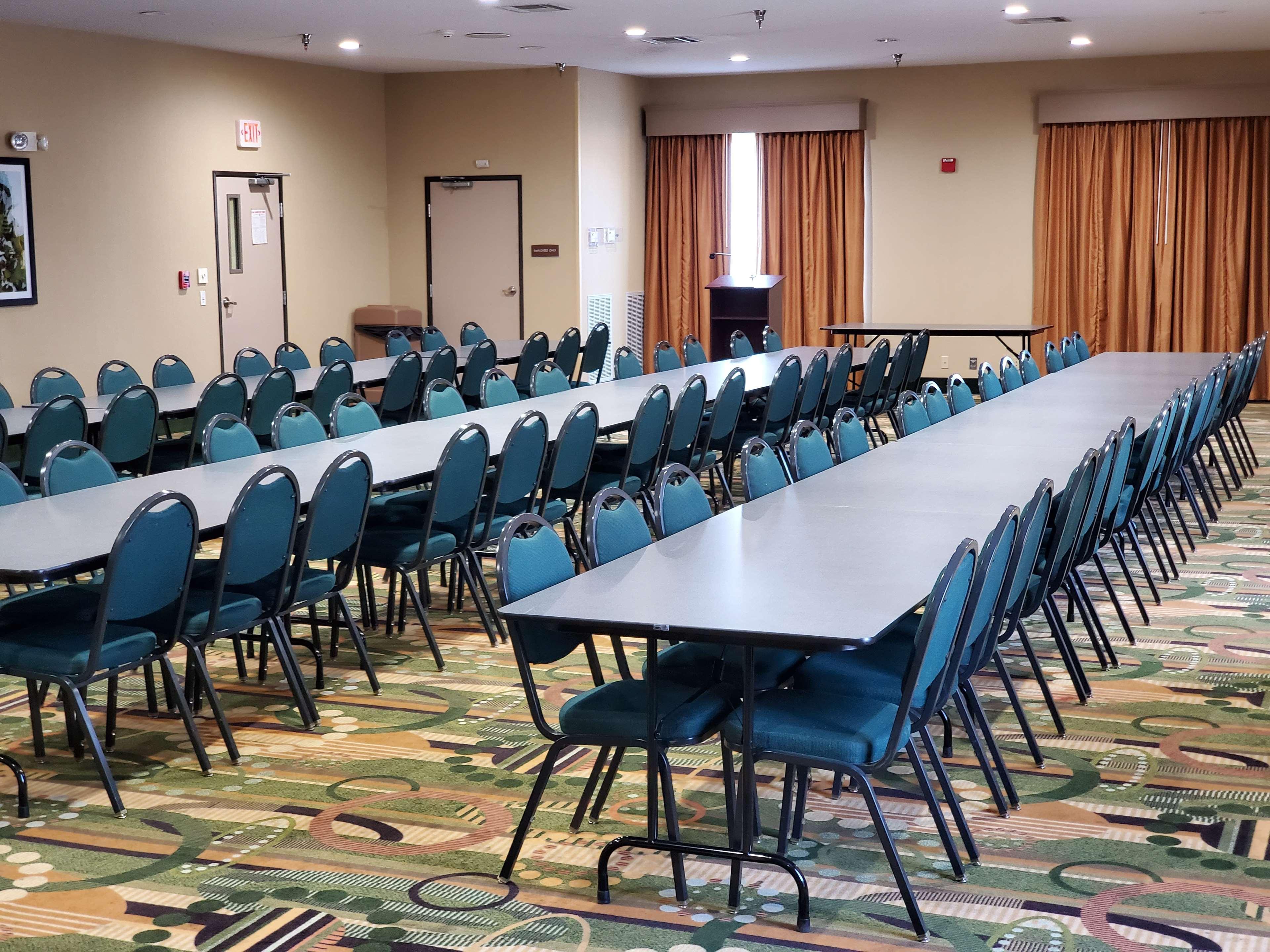 Best Western Big Spring Lodge Neosho Bagian luar foto